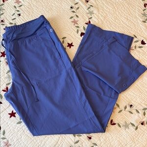 Women's Straight Leg Pants in Purple